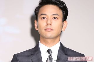 映画『浅田家！』で二宮和也の家族を演じた兄役の妻夫木聡