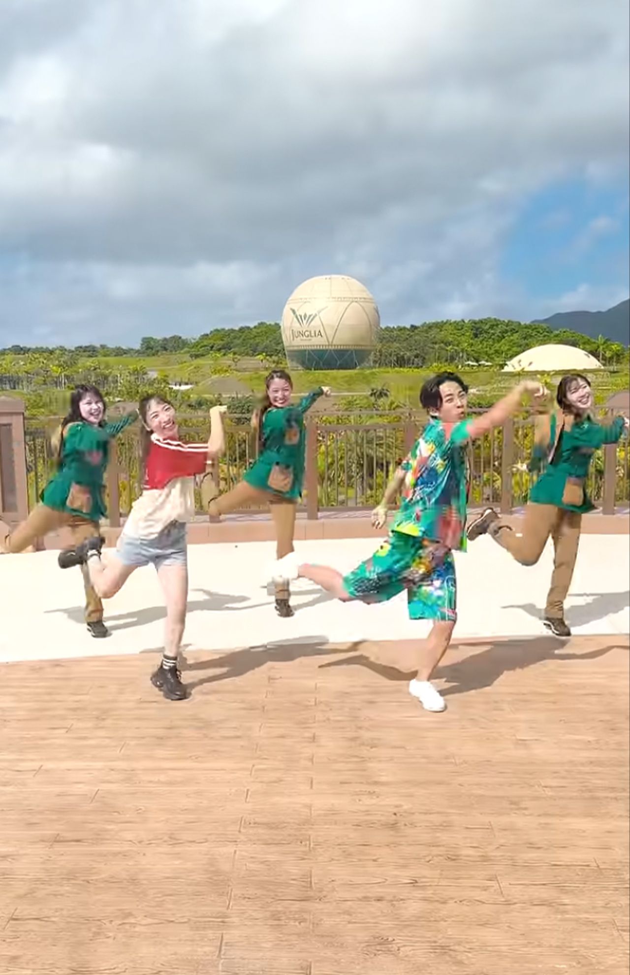 ジャングリア沖縄の「スコールダンス」（公式YouTubeより）