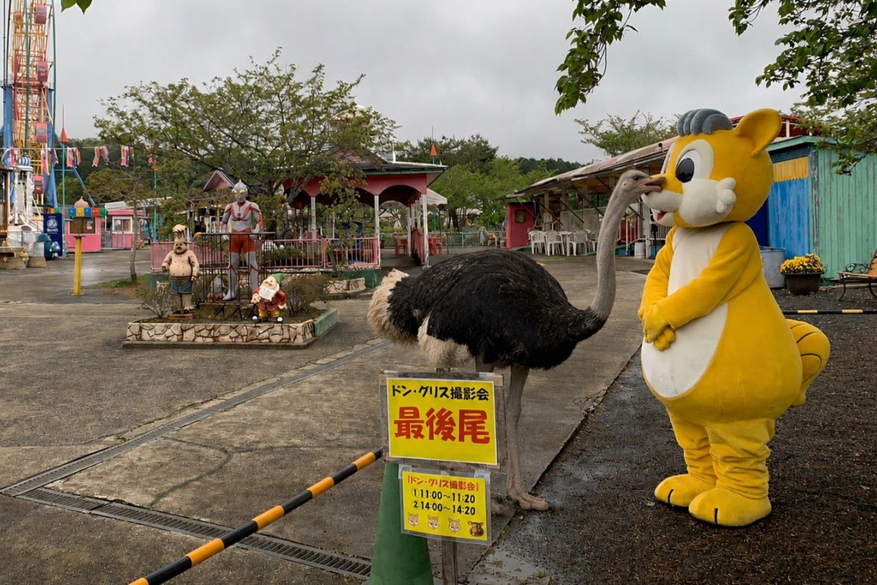 昭和レトロな雰囲気がSNSで話題に　写真提供／森とリスの遊園地メルヘン村