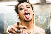 田中聖、元ジャニーズJr.と飲みながら上機嫌で吸っていた“鼻にツン”とくる怪しいタバコ