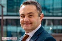 石野シャハランさん（イラン）