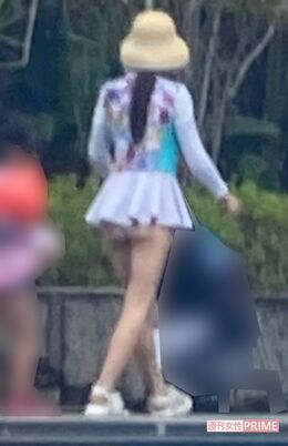 熊田はポールダンスで鍛えた下半身を大胆に露出していた