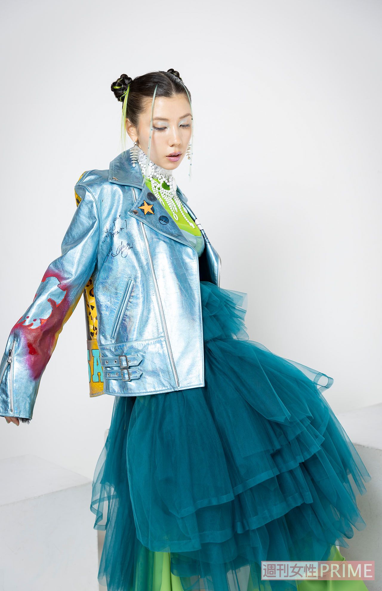 撮影／齋藤周造　スタイリスト／遠藤リカ　ヘアメイク／三浦咲衣（FLEURI）