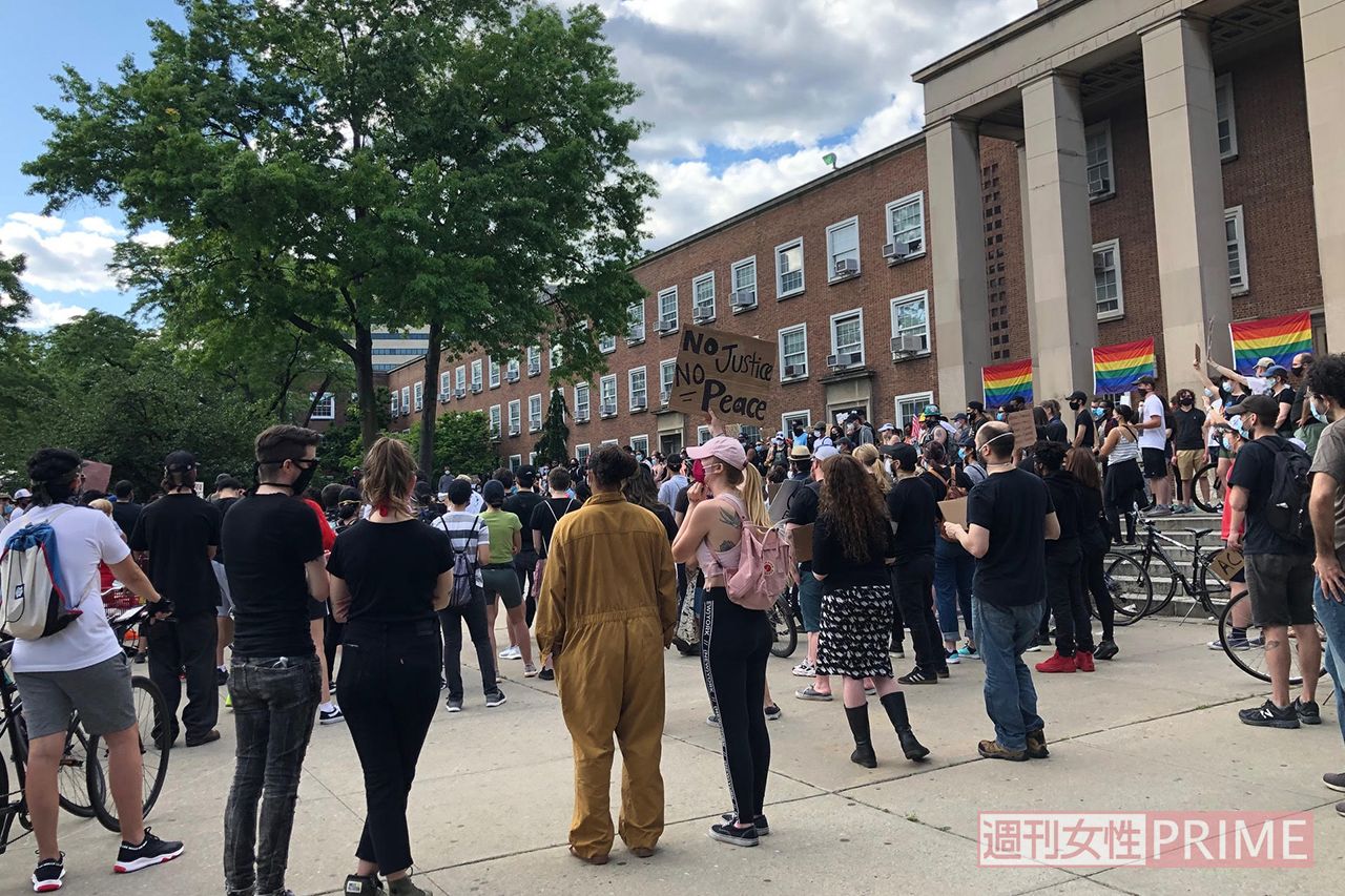 マンハッタンで行われた人種差別抗議デモ（ニューヨーク在住・田中さん提供写真）