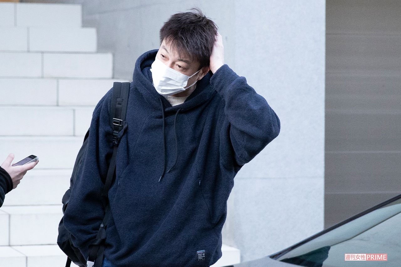 取材に応じる加藤浩次