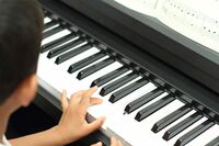 フィフィ、JASRACによる音楽教室への著作権料の徴収は「やりすぎじゃない？」