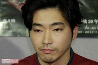 柄本佑が “お誘い” に迷いなく首を横に振り、5分で着替えて出て行った先は