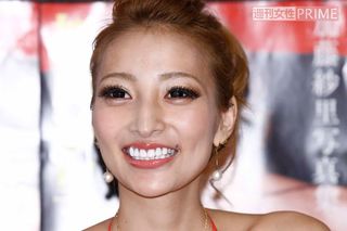 加藤紗里