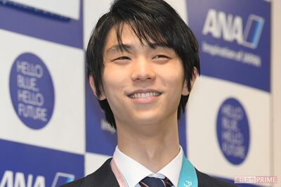 羽生結弦、地元で盛り上げる27歳の誕生日！自宅に届けられた“4回転半”の豪華ケーキ