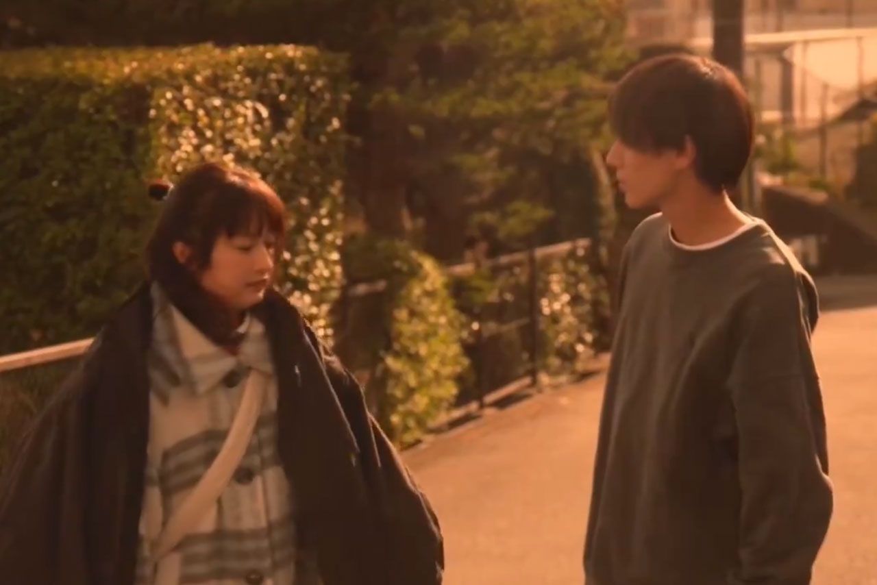 SNS『X』で拡散されている、平野紫耀に“横顔がそっくり”と話題の『厨房のありす』での永瀬廉