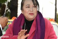 電撃離婚の渡辺えりが直撃にみせた“動揺”と「発表タイミングの真相」