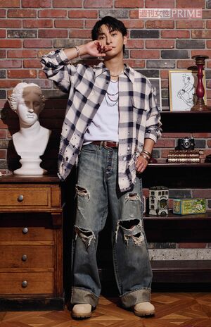 「芸能人だから」と枠を狭めず、ありのままに生きる與真司郎　撮影／山田智絵