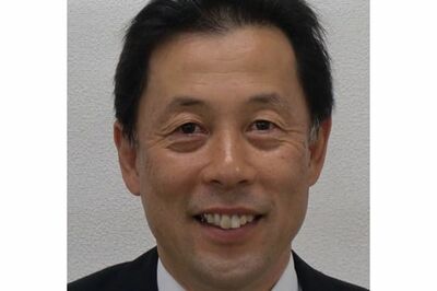 『ワクチン停止』ビラを中学生に配布した市議が語った「言い分」「ビラの中身」「陰謀論」