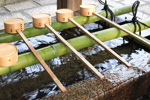 神前でのお浄めは大切だが消毒は怠りなく!