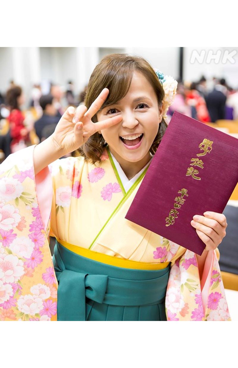 45歳で早稲田大学に入学したいとうまい子（『NHK@首都圏』公式Xより）