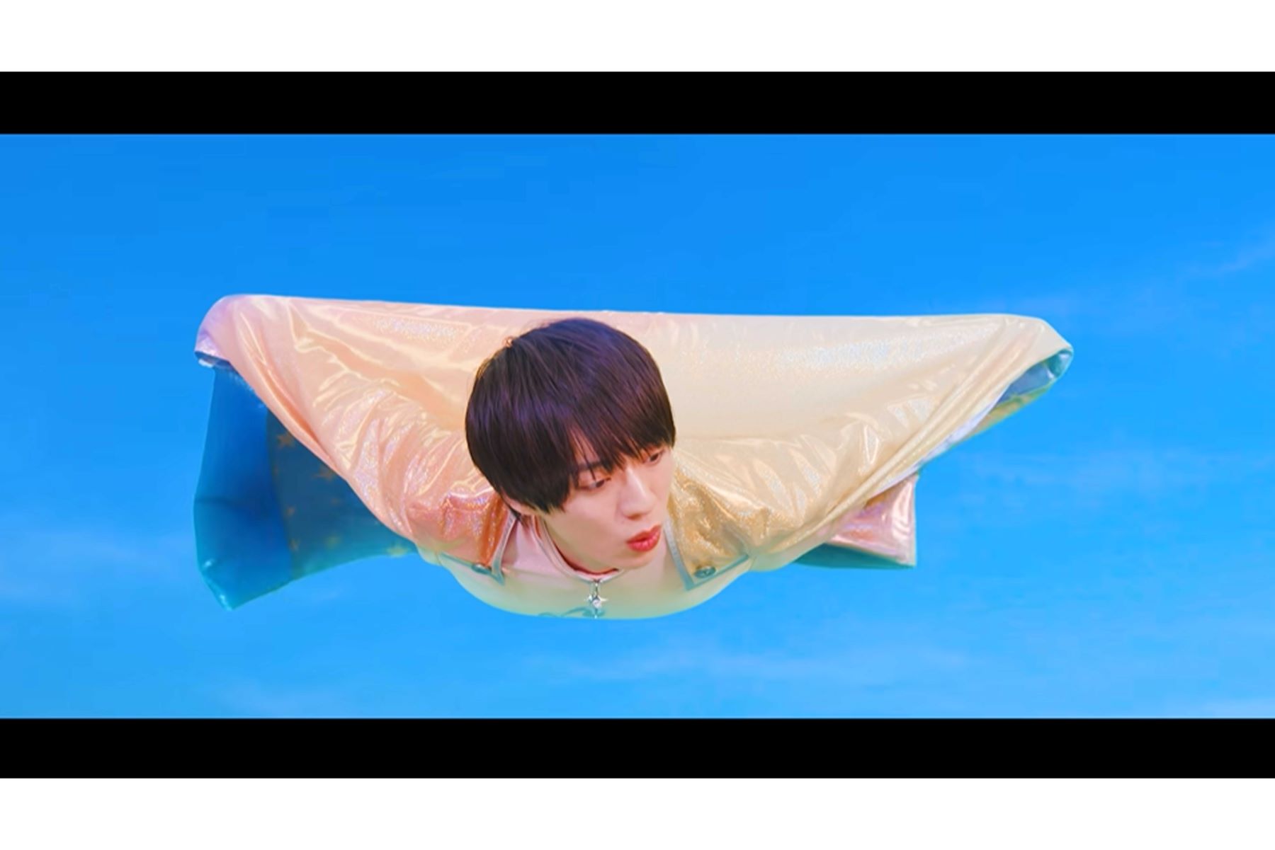 『恋の上昇気流』のMV（福本大晴のYouTubeチャンネルより）