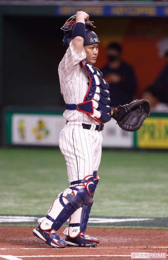 2023年には、侍ジャパンの一員としてWBCにも参加した甲斐拓也
