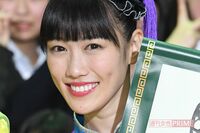 『ももいろクローバーZ』高城れにが日ハムの宇佐見真吾選手と結婚    Youtubeチャンネル生配信で発表、直近…