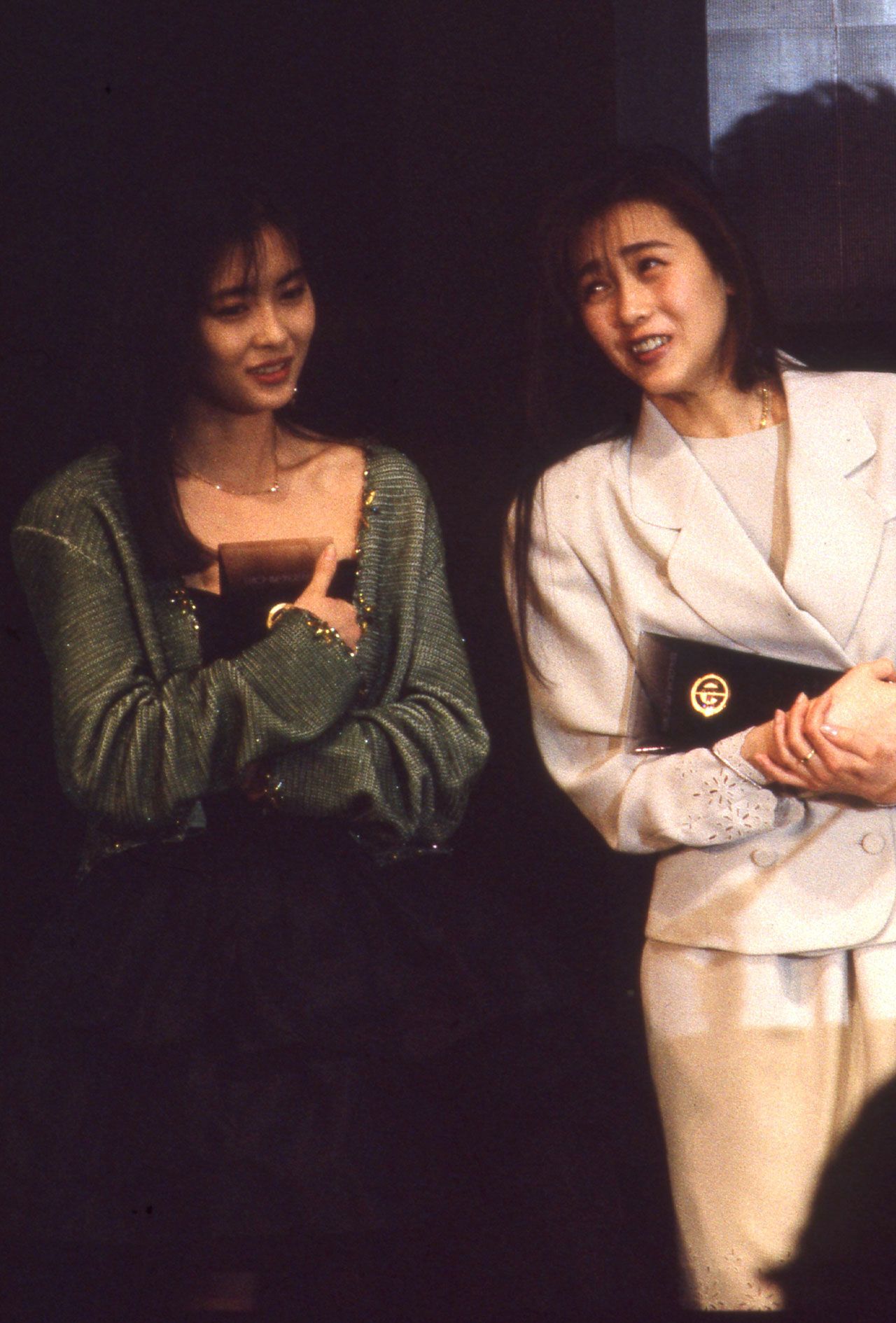1989年のゴールドディスク大賞での中山美穂さんと工藤静香