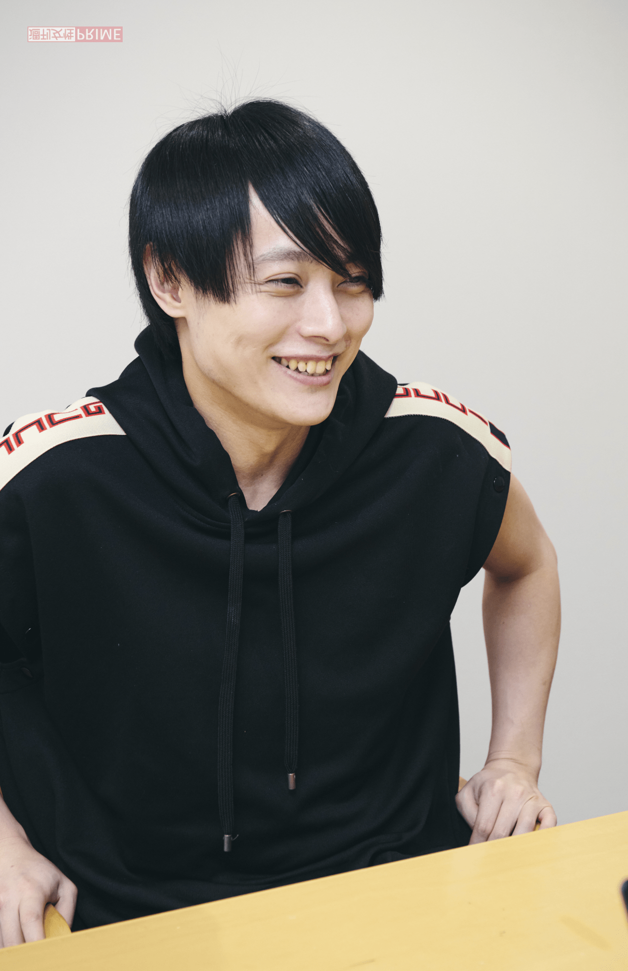 『DEATHDOL NOTE』磨童まさをさん。時折、笑顔を見せることも