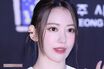 『LE SSERAFIM』宮脇咲良、強烈すぎる“大胆下着風スタイル”に《衣装それでいいの？》ファン困惑