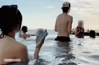 スラっとした女性を連れてゆうまの元へ合流するコムドットのリーダー・やまと