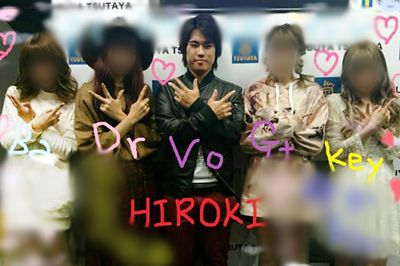 地下アイドルと記念撮影（本人フェイスブックより）