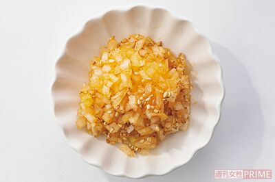 玉ねぎラー油（撮影／廣瀬靖士）