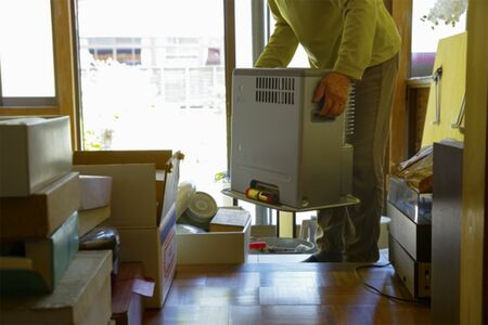 「家じまい」だからと、いつのまにか実家が整理され、売却されていたということも　※写真はイメージです