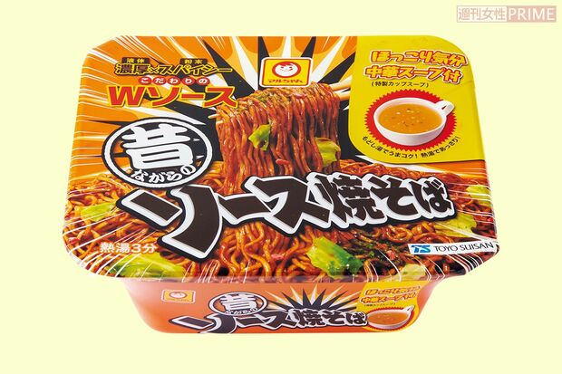 マルちゃん昔ながらのソース焼そばほっこり気分中華スープ付　撮影／山田智絵　※画像をクリックするとAmazonの商品ページにジャンプします。