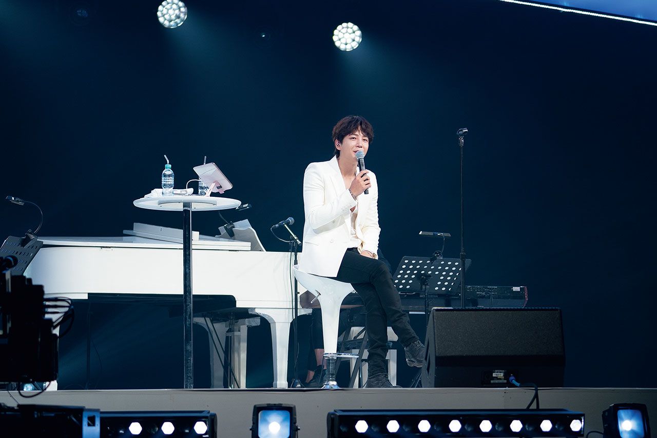 チャン・グンソク『2020 JKS Online  STAGE_夢Dreams』(C)AG Corporation