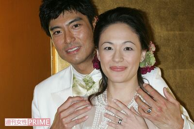高嶋政宏とシルビア・グラブの結婚披露宴にて（'05年）