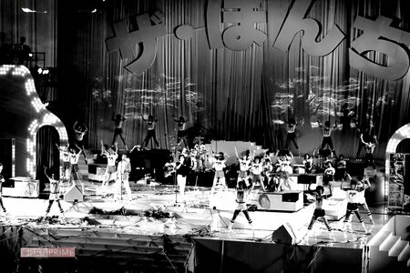 '81年、全国ツアーで7か所を回り最終日には武道館公演を実現したザ・ぼんち