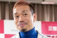 【サッカー日本代表】ワールドカップ5大会連続で長友佑都が選ばれる理由、ネット炎上の“受け皿”になれるメンターの役割