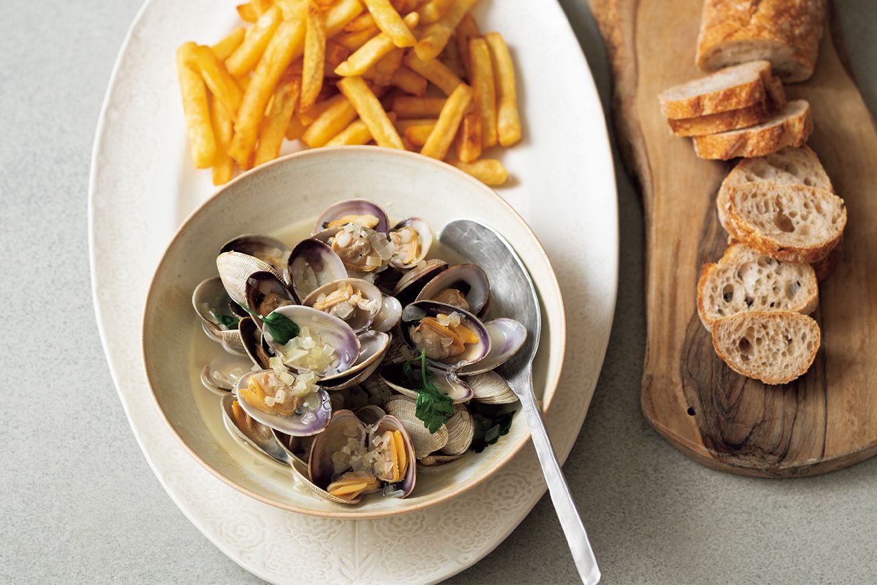 あさりのワイン蒸し