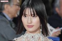 橋本愛、NHK大河『べらぼう』で横浜流星の妻役に抜擢も、クセが強いビジュアルに驚愕「メガネの存在がキツ…