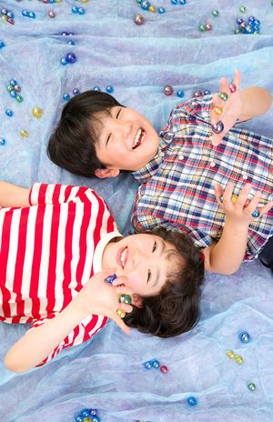 高村佳偉人くん（写真上）、矢崎由紗ちゃん（写真下）　撮影／伊藤和幸