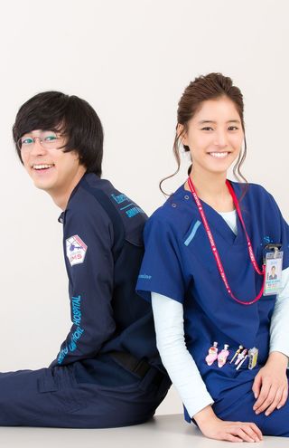 成田凌、新木優子　撮影／伊藤和幸