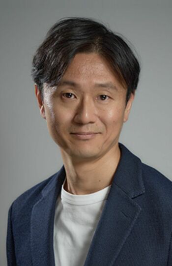 鈴木進介さん●難しい問題を解決に結びつける独自の“思考の整理術”を体系化。人材育成トレーナーやコンサルタントとして活動し、起業家から上場企業まで幅広く支持される