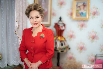 「いつまでも若くありたいなら何事にも興味や好奇心、探求心を持つ。これが若さの秘訣」と語る