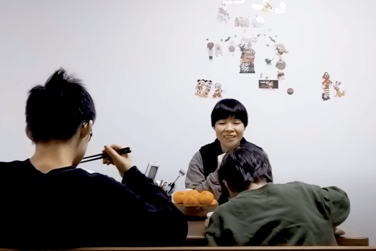 山田花子（公式YouTubeより）