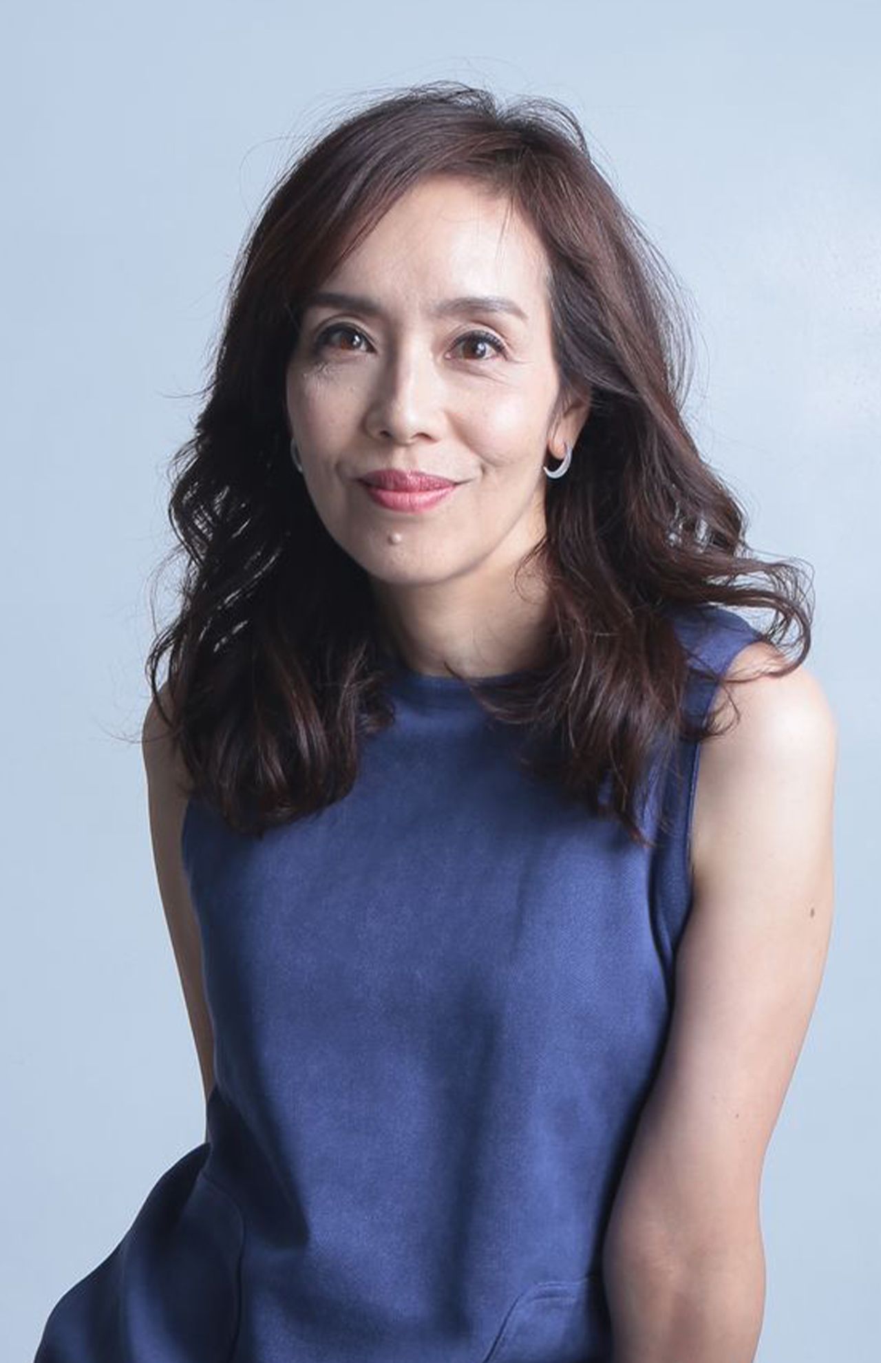 いちい葉子さん●整体指導士、からだデザイン研究所代表。整体の理論技術を、シンプルで誰でもできる骨格改造法として、「まくら体操セラピー」を完成させた。現在は日本国内にとどまらず、年間約3000人に指導している。