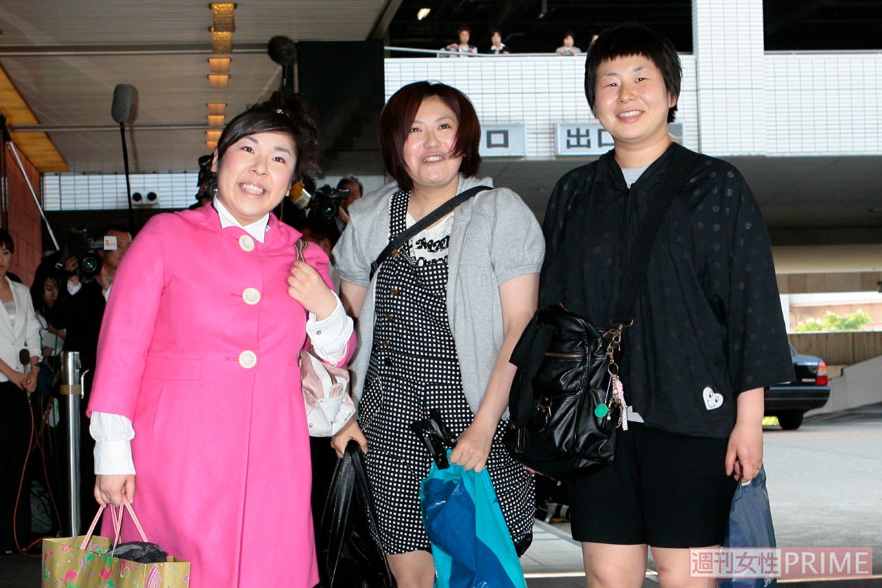 私服で会場入りした森三中（'07年、陣内智則・藤原紀香結婚披露宴）