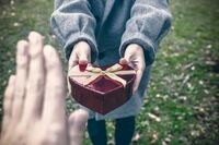 女性200人が告白！ セキララなバレンタインデーの“ビター”な思い出に苦笑い