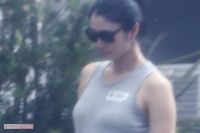 小雪、子どもの運動会でハプニング！ 校門の前で“大目立ち”のワケ