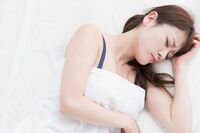 不眠症は睡眠薬で解決できない! 薬に頼らず、読むだけでストンと眠りにつける話