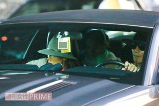 2015年11月、CocomiとKoki,の送迎をする木村拓哉と工藤静香