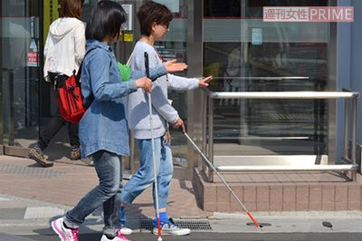 《障害者を襲うコロナ禍》視覚障害者は同行支援を断られ、聴覚障害者はマスクが壁に