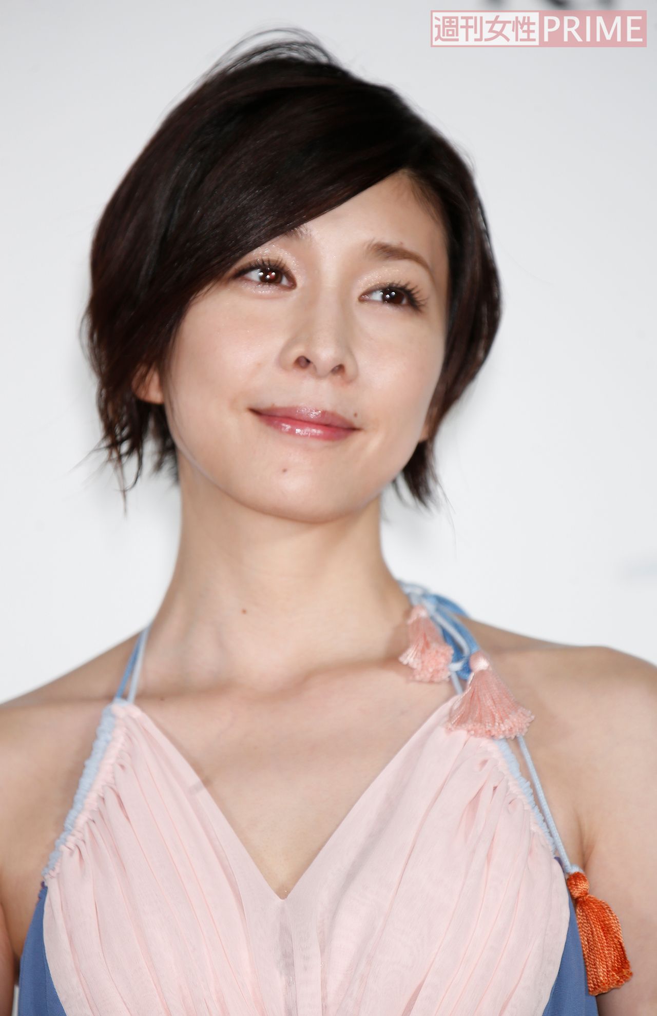 『ラメランス』イメージキャラクター・新CM発表会での竹内結子さん（'17年9月）