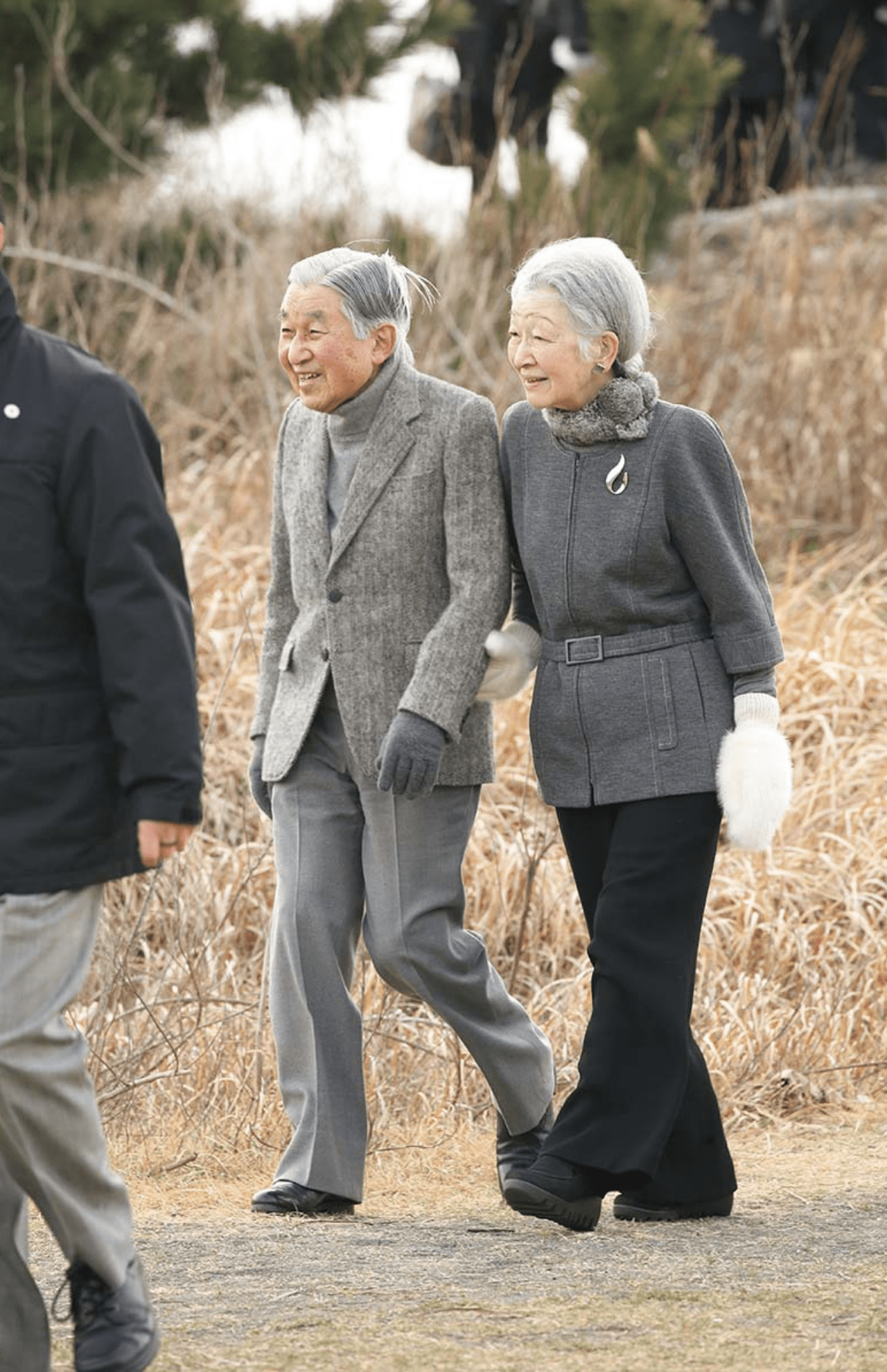 2000年代、'18年2月、葉山御用邸にて。「旅先でも“フォーマル”を意識されて」（撮影/JMPA）